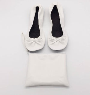 ALL WHITE FOLDABLE FLATS