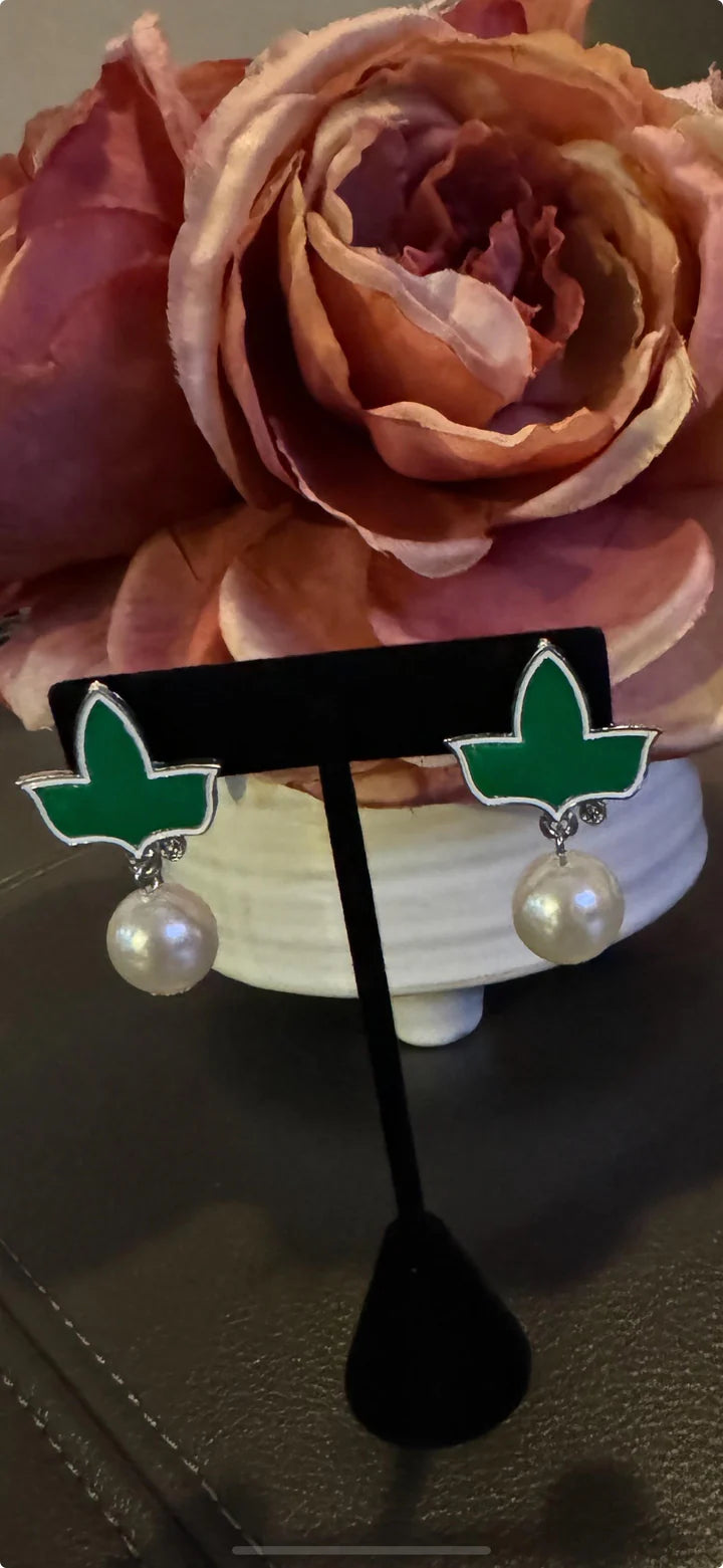 OH SO PRETTY PINK IVY®   PEARL EARRINGS