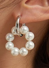 PEARLS ON THE GO EARRINGS