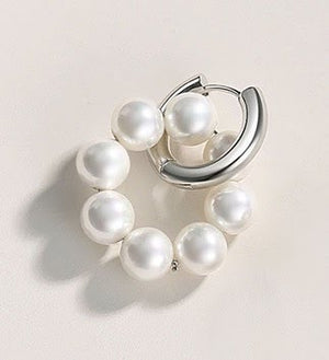 PEARLS ON THE GO EARRINGS